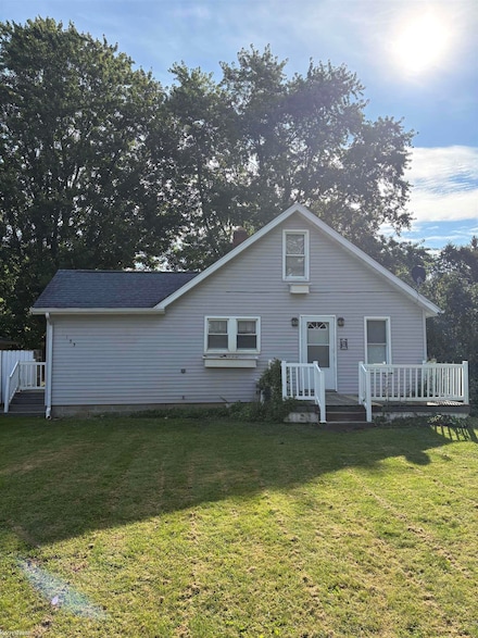 155 Worth St, Sandusky, MI 48471