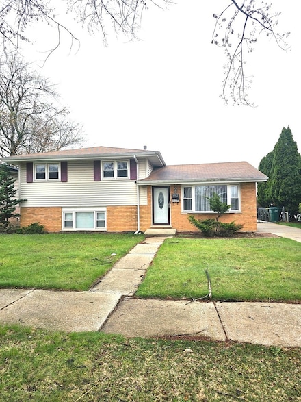 6512 Ridge Dr, Chicago Ridge, IL 60415