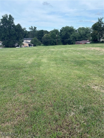 4309 Cypress St, Parkersburg, WV 26104