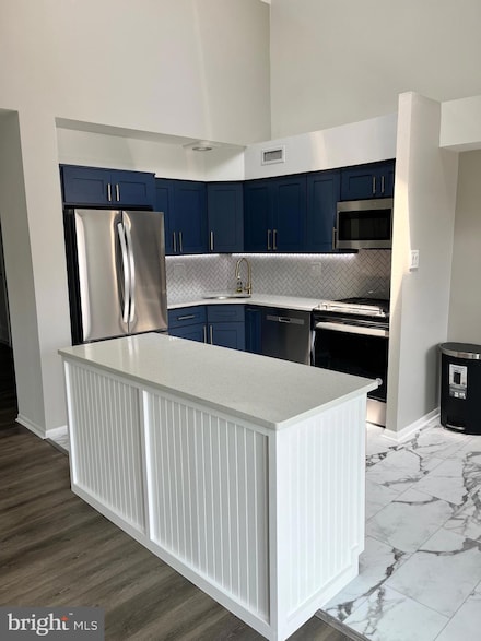 9560 James St Unit B, Philadelphia, PA 19114