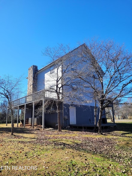 2812 Burnett Dr, Kodak, TN 37764