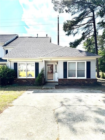 121 Monarch Glade, Yorktown, VA 23692