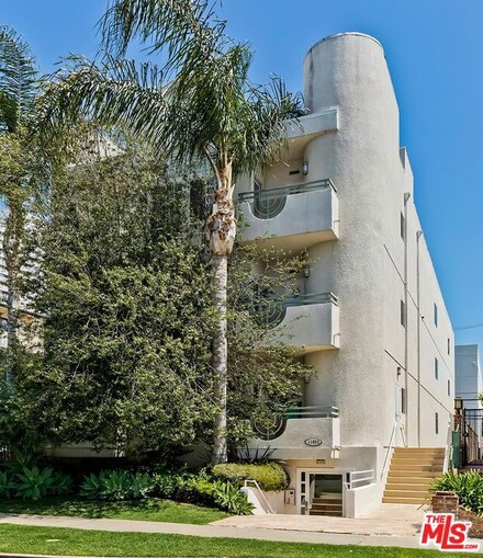 11822 Goshen Ave Unit 102, Los Angeles, CA 90049