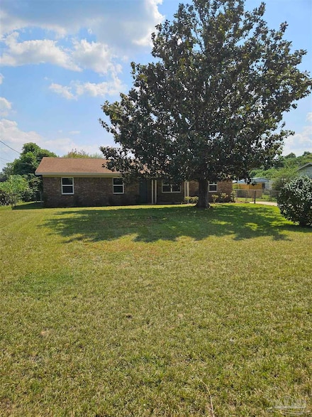 7763 Helms Rd, Pensacola, FL 32526