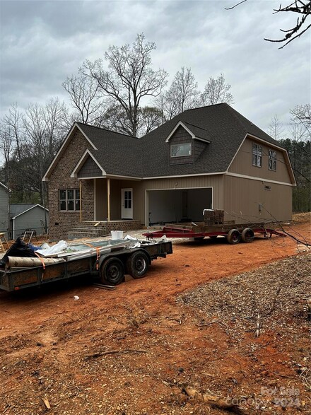 310 Oak Knoll, Hildebran, NC 28637
