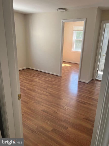 214 10th St, Laurel, MD 20707