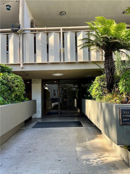 11044 Ophir Dr Unit 304, Los Angeles, CA 90024