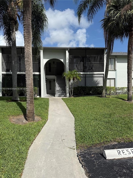 1014 Green Pine Blvd Unit H1, West Palm Beach, FL 33409