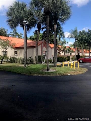 36 Centennial Ct Unit 36, Deerfield Beach, FL 33442