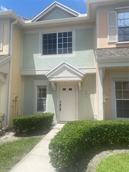 291 Duval Ct, Weston, FL 33326