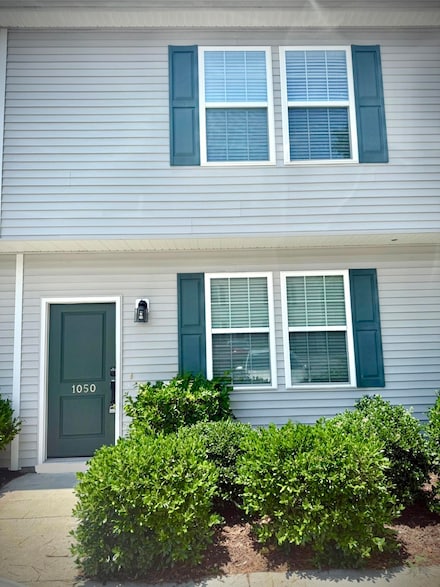 1050 Lexi Ct, Ladson, SC 29456