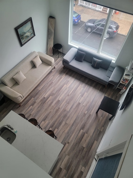 36 Vroom St Unit 7, Jersey City, NJ 07306