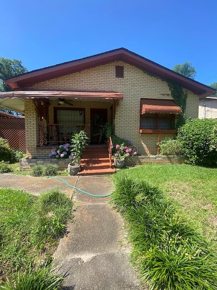 812 Chinquepin St, Port Gibson, MS 39150