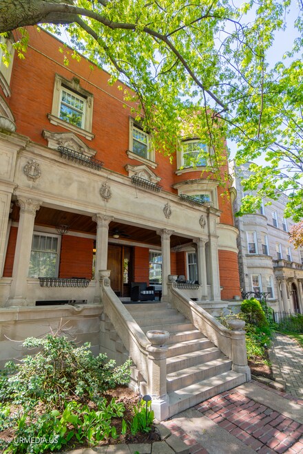4536 N Sheridan Rd Unit 104, Chicago, IL 60640