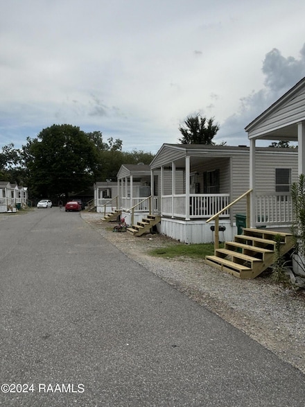 4201 Florida St, Zachary, LA 70791