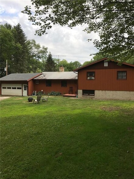 217 Panama Bear Lake Rd, Panama, NY 14767