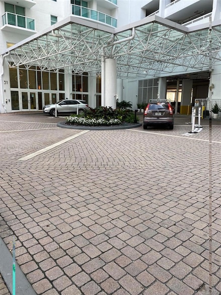 31 SE 5th St Unit 2008, Miami, FL 33131