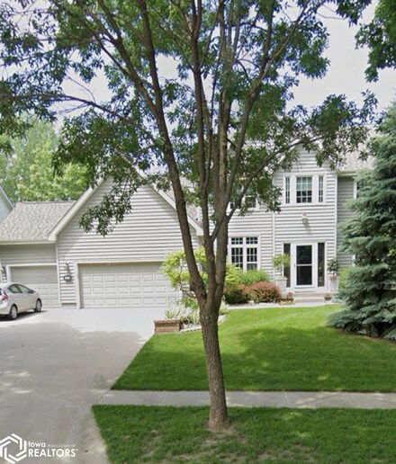 5752 Wentworth, Johnston, IA 50131