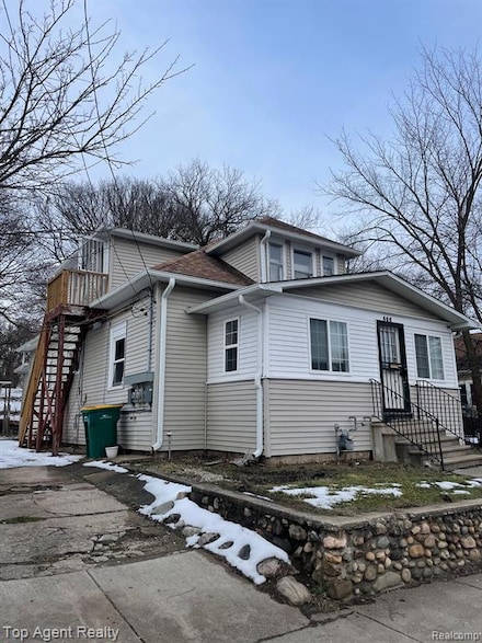 668 Michigan Ave W, Battle Creek, MI 49037
