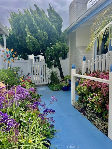 50 Saratoga, Newport Beach, CA 92660