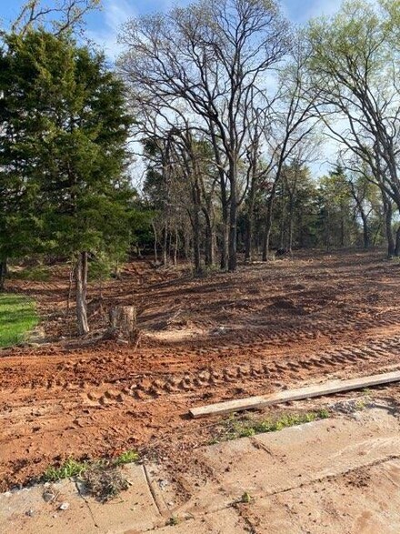 8460 Persimmon Hill Rd, Arcadia, OK 73007