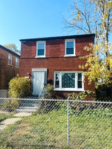 9144 S Dobson Ave, Chicago, IL 60619