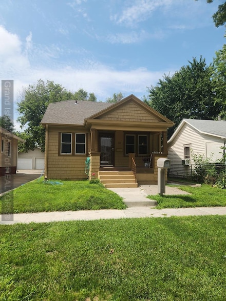 512 W John St, Grand Island, NE 68801
