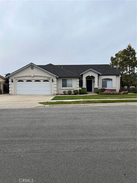 1258 San Sorrento Ct, Grover Beach, CA 93433