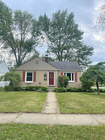 2575 Ellwood Ave, Berkley, MI 48072