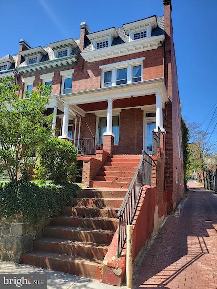 2532 12th St NW, Washington, DC 20009