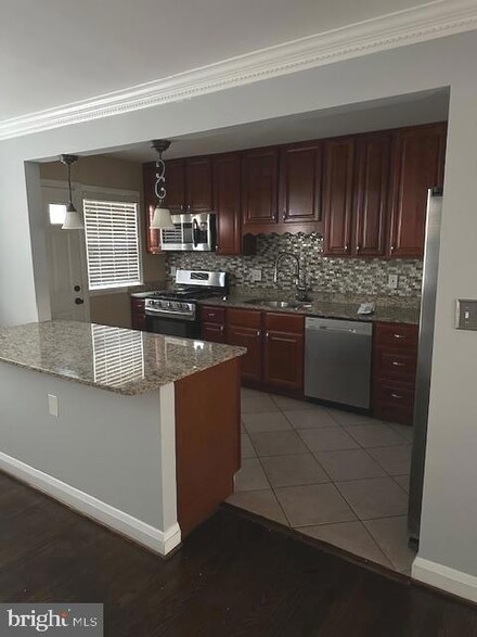 1543 E 36th St, Baltimore, MD 21218