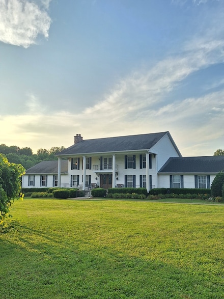 2600 Clanton Rd, Lawrenceburg, TN 38464