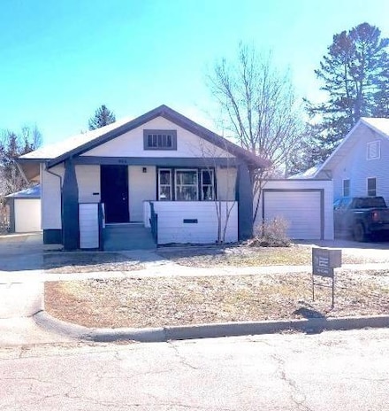 915 Toluca Ave, Alliance, NE 69301