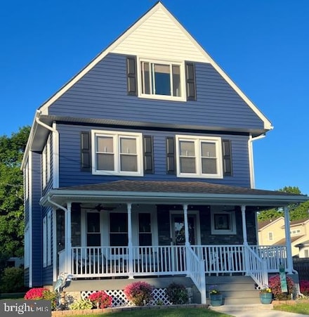 108 3rd St, Chesapeake City, MD 21915