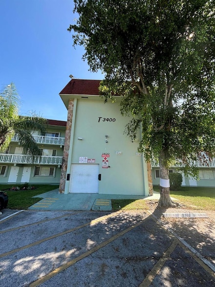 3400 Springdale Blvd Unit 307, Palm Springs, FL 33461