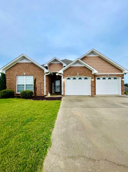 4316 County Road 25, Killen, AL 35645