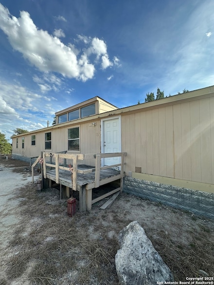 128 Frontier Ln Unit B, Bandera, TX 78003