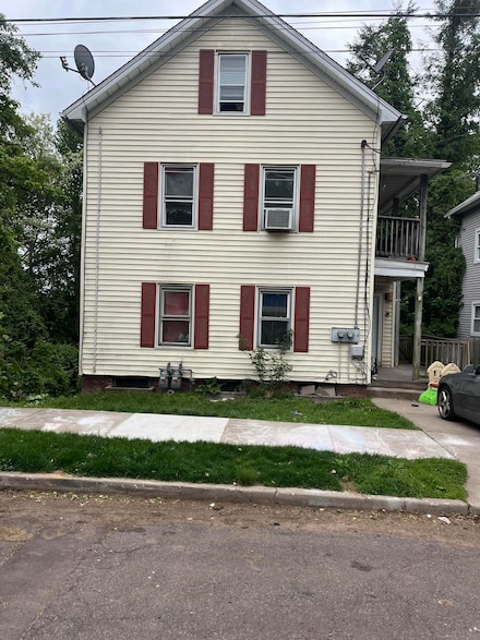 151 View St, Meriden, CT 06450