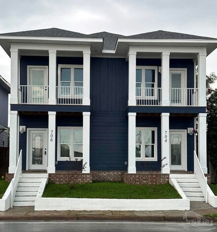 596 N de Villiers St Unit A & B, Pensacola, FL 32501