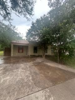 29 W Avenue Q, San Angelo, TX 76903