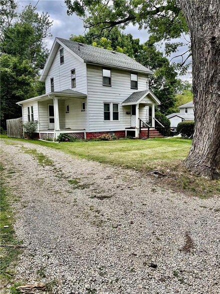 412 Maplewood St, Ravenna, OH 44266