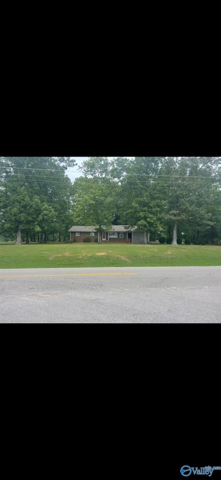 12109 New Cut Rd, Athens, AL 35611