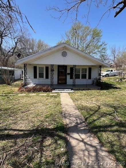 1106 N 6th St, McAlester, OK 74501