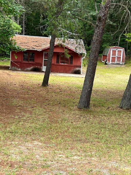 10603 Glenn Ave, Richfield Township, MI 48656