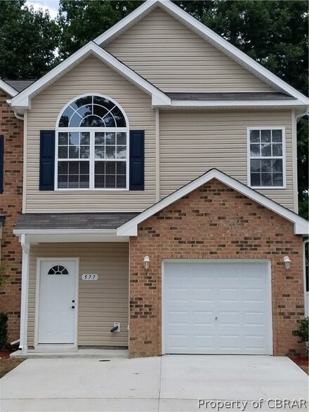 577 Old Colonial Way, Newport News, VA 23608