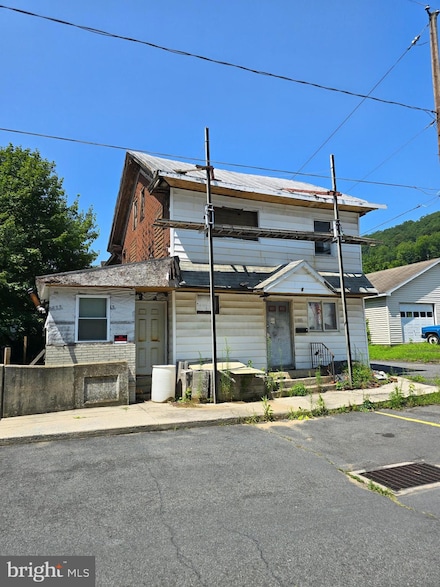 101 Bridge St, Gilberton, PA 17949