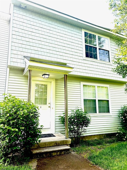 27 Oyster Bay Rd, Absecon, NJ 08201