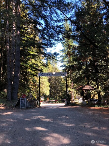 63887 E Cascade Way, Marblemount, WA 98267
