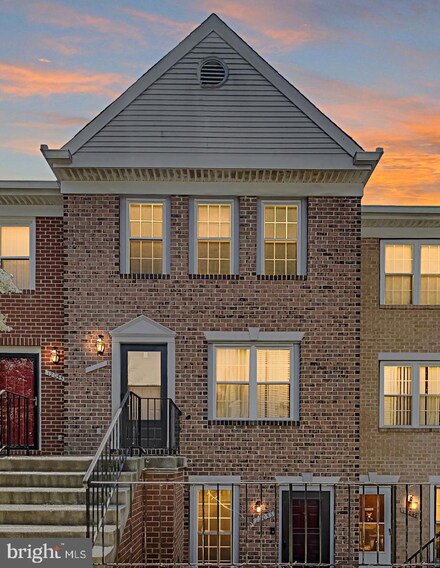 12051 Crimson Ln, Silver Spring, MD 20904