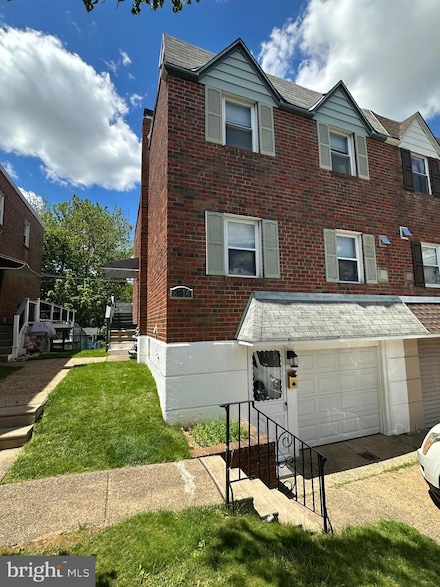 8814 Manchester St, Philadelphia, PA 19152